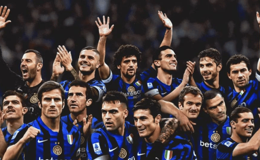 关于AC米兰拜仁强强对话，欧洲豪强相争的信息