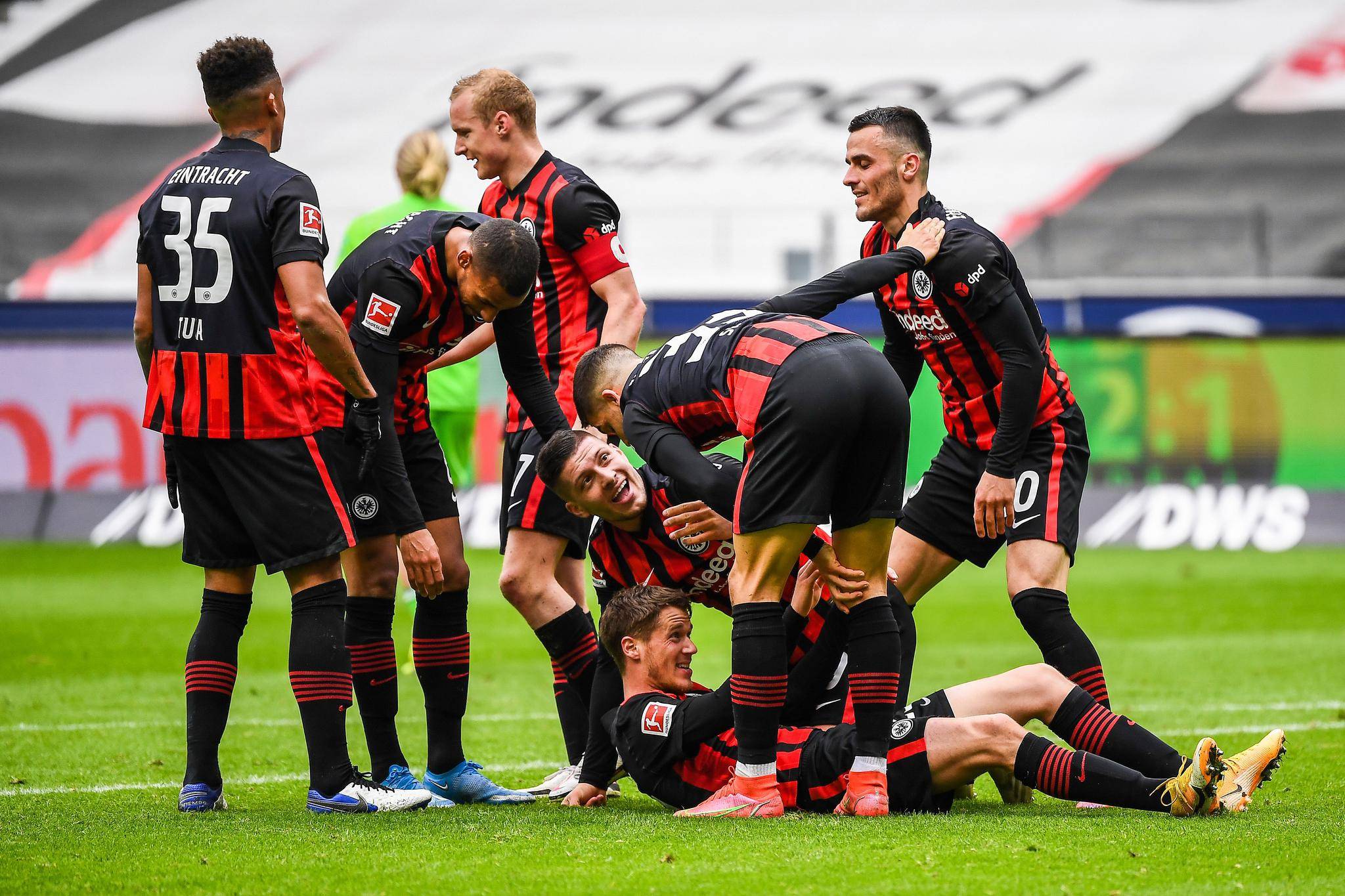 里尔队主场大胜，实力稳居法国联赛前茅的简单介绍