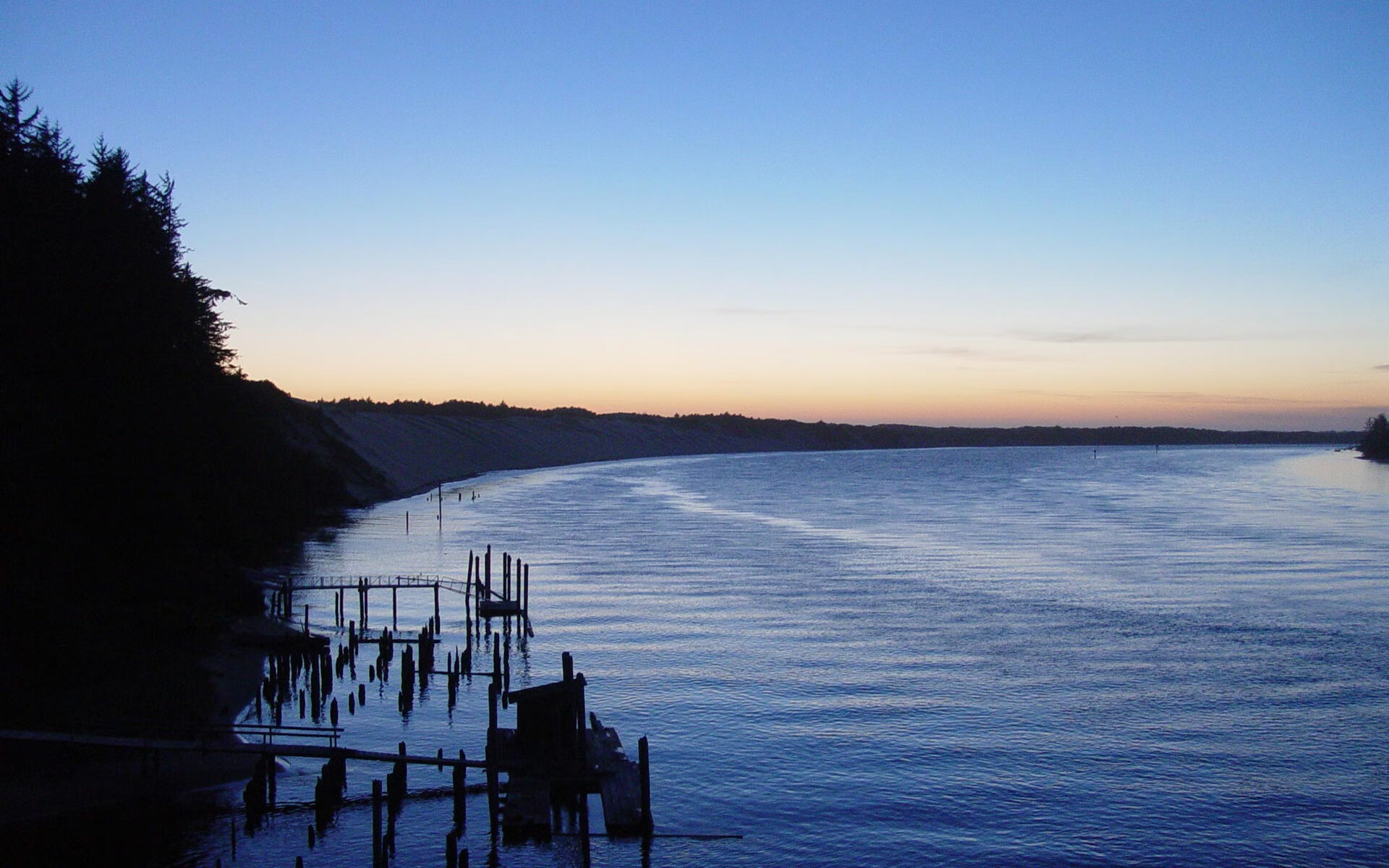 霍勒迪冷血时刻,三节击溃骑士,猛龙速胜哲学背后的关键先生